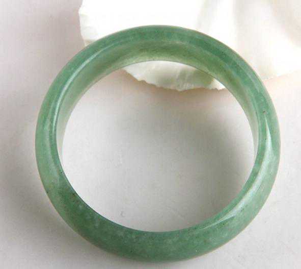 速看｜你买的“翡翠”可能是东陵玉