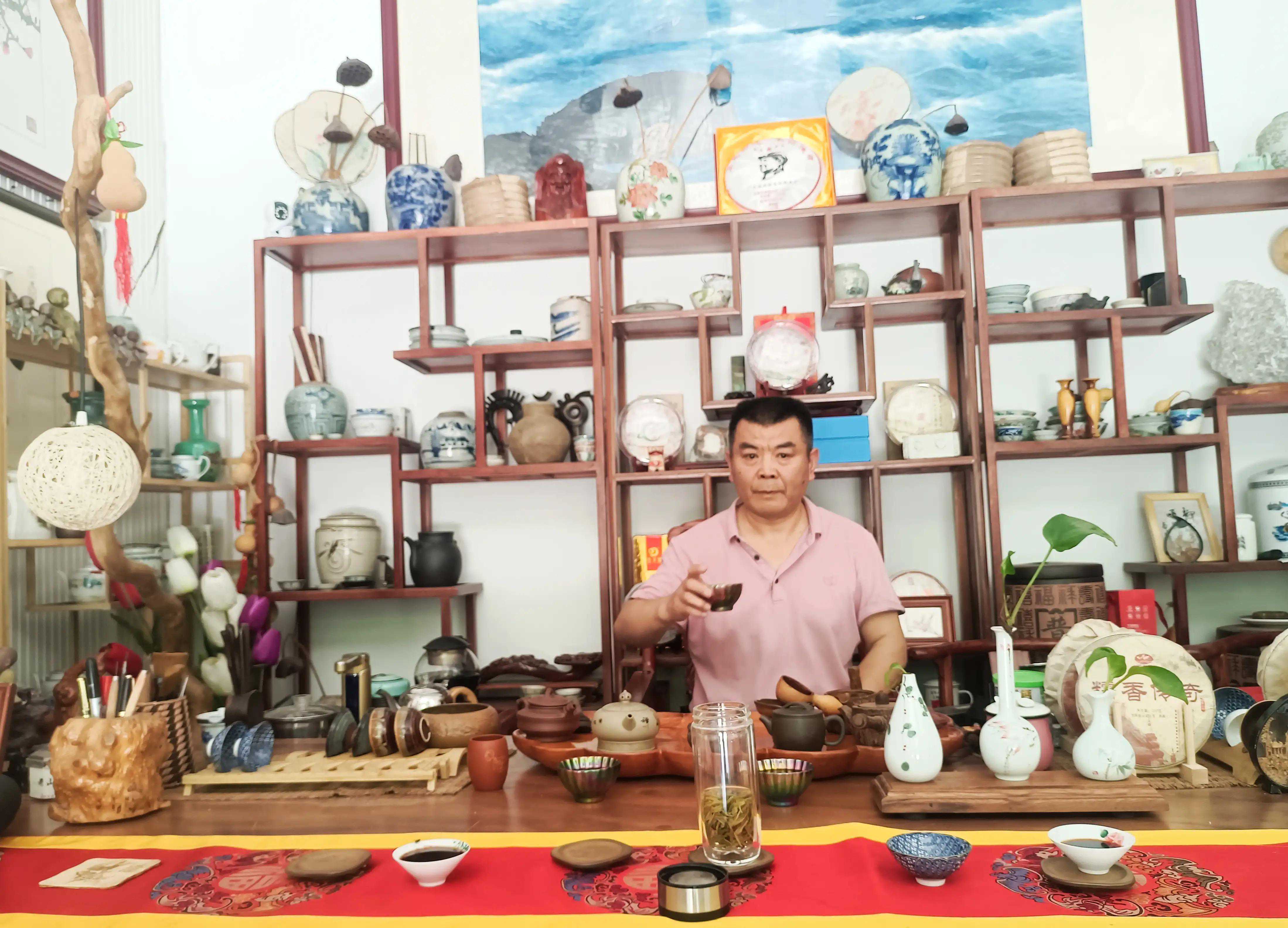 书法名家尚廷震先生一行造访张桂铭艺术工作室