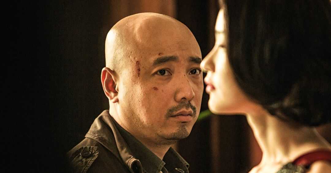 从长发文青到光头中产，徐峥的春光二十年