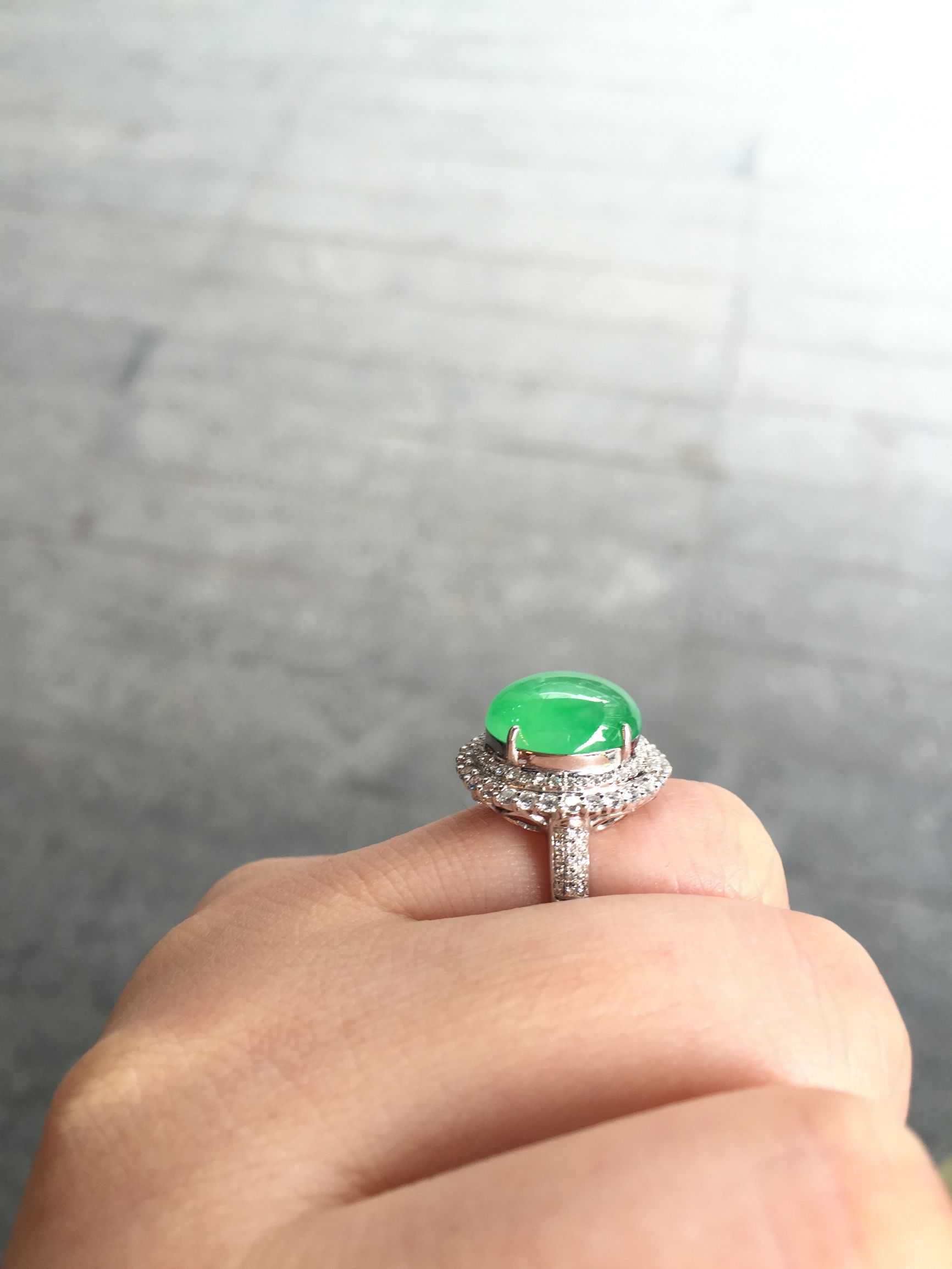 翡翠戒指的价格你知道多少？