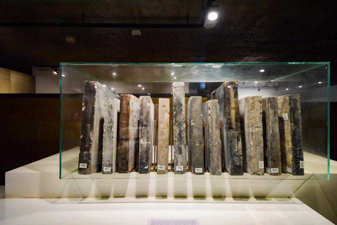 苏州相城，五行作金砖｜朱辉