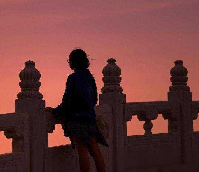 一面永不忘，凭什么一见钟情？1个效应3点建议，相爱从此不再难