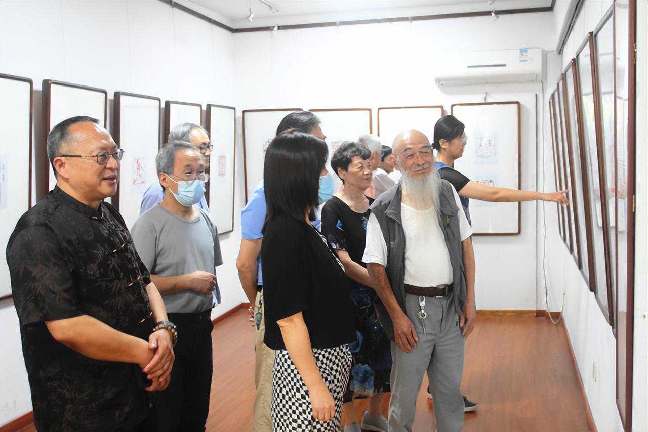 石治印，以篆刻展现杭州亚运会42大项运动项目