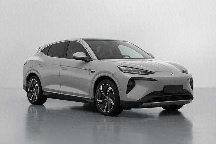 外观微调门槛降低，新款腾势N7上市，23.98万起售