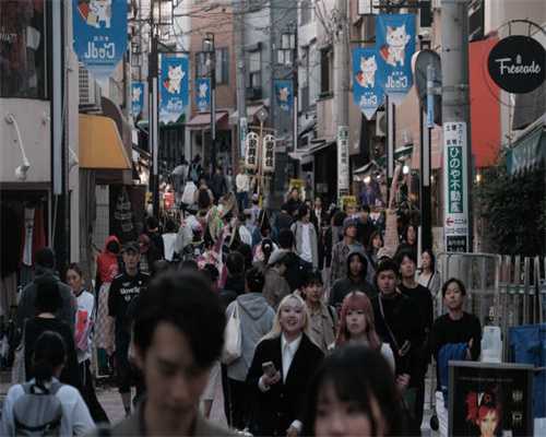 我一手捧红的影后妹妹宣称抑郁症多年，割腕自杀闹上热搜