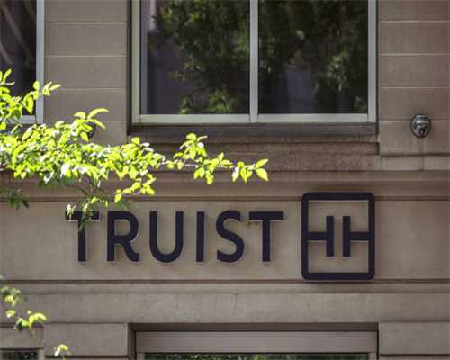 属猪人的起名适合用的名字